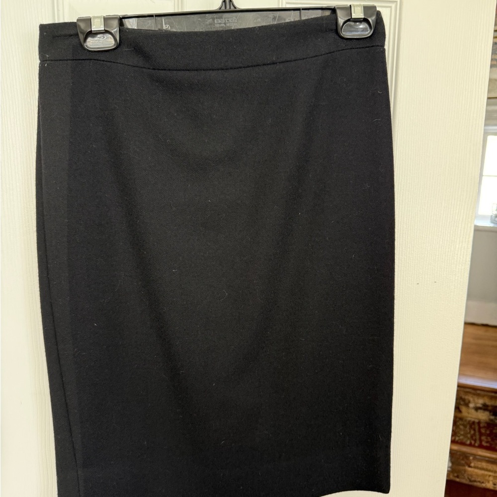 J. Crew Black Pencil Skirt - Sleek Office Staple